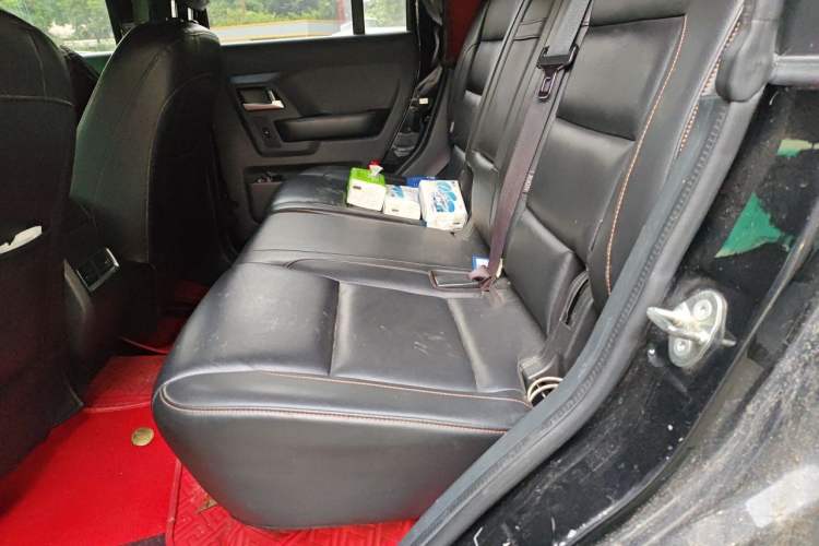 Used BAIC Off-Road BJ40 2016 40L 2.3T Automatic All-Wheel Drive Premium Edition Left Rear Seat