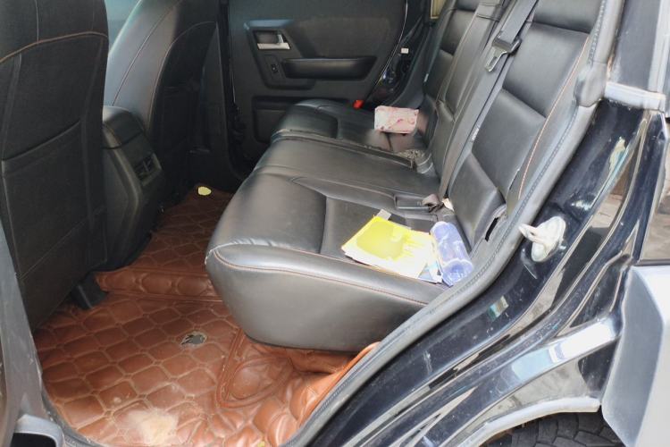 Used BAIC Off-Road BJ40 2016 40L 2.0T Manual All-Wheel Drive Prestige Edition Left Rear Seat