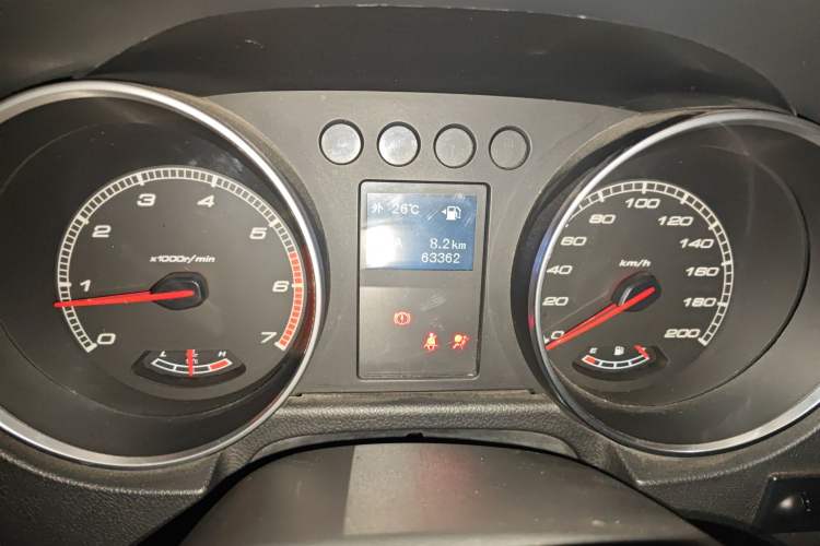 Used BAIC Off-Road BJ40 2016 40L 2.3T Automatic All-Wheel Drive Premium Edition Odometer Close Up