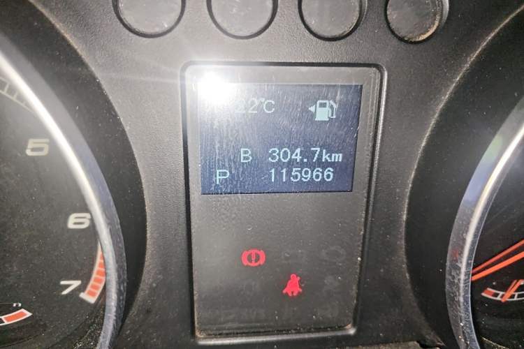 Used BAIC Off-Road BJ40 2016 40L 2.3T Automatic All-Wheel Drive Premium Edition Odometer Close Up