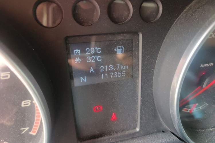 Used BAIC Off-Road BJ40 2016 40L 2.3T Automatic All-Wheel Drive Premium Edition Odometer Close Up