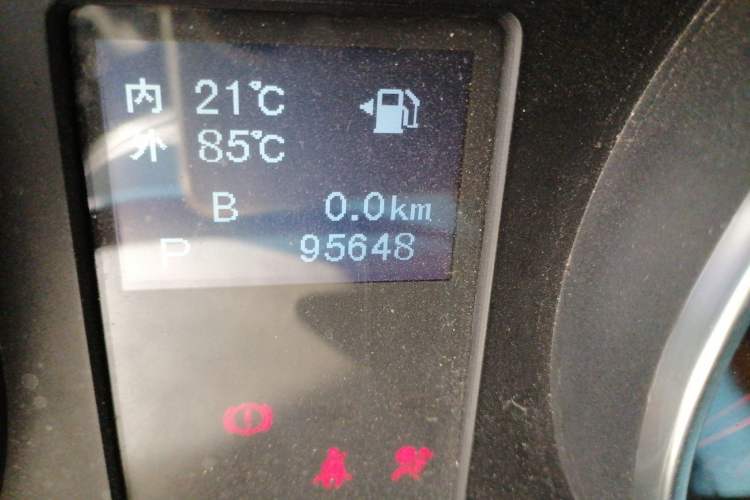 Used BAIC Off-Road BJ40 2016 40L 2.3T Automatic All-Wheel Drive Premium Edition Odometer Close Up