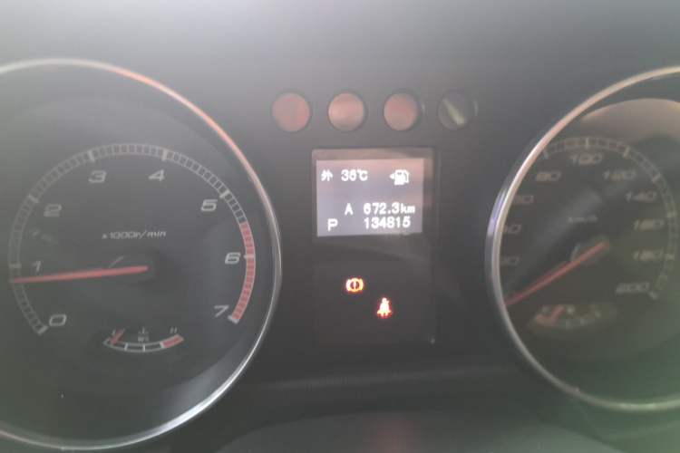 Used BAIC Off-Road BJ40 2016 40L 2.3T Automatic All-Wheel Drive Premium Edition Odometer Close Up