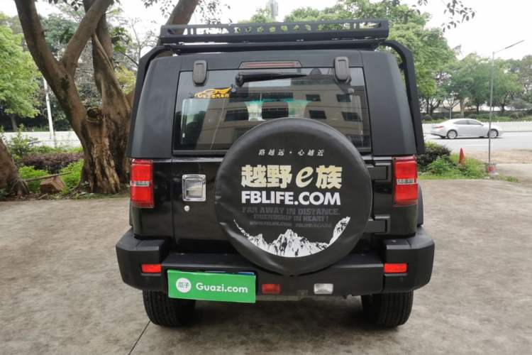 Used BAIC Off-Road BJ40 2016 40L 2.3T Automatic Two-Wheel Drive Prestige Edition Rear