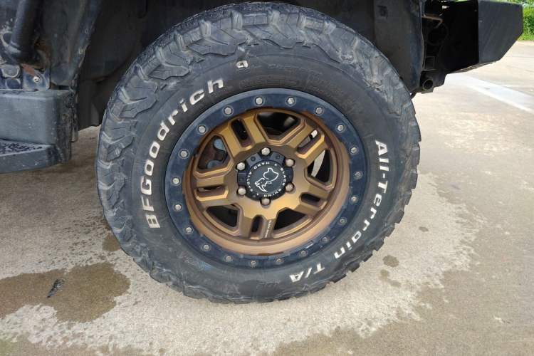 Used BAIC Off-Road BJ40 2016 40L 2.3T Automatic All-Wheel Drive Premium Edition Right Front Wheel Hub