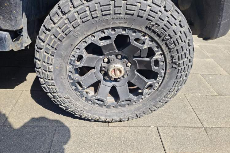 Used BAIC Off-Road BJ40 2016 40L 2.3T Automatic All-Wheel Drive Premium Edition Right Front Wheel Hub