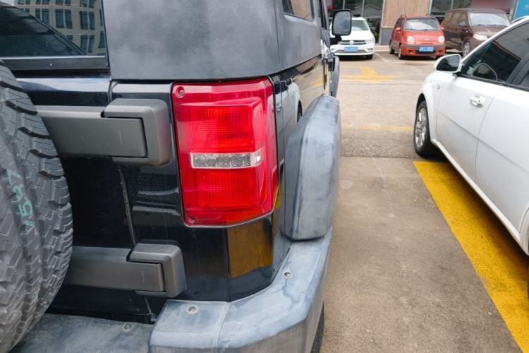 Used BAIC Off-Road BJ40 2016 40L 2.3T Automatic All-Wheel Drive Premium Edition Right Rear Taillight