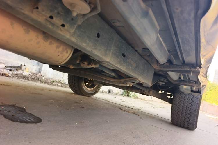 Used BAIC Off-Road BJ40 2016 40L 2.3T Automatic All-Wheel Drive Premium Edition Right Side Sill