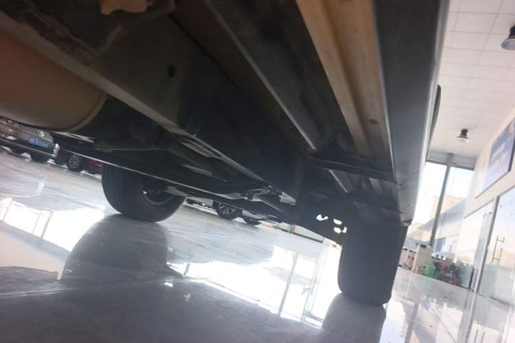 Used BAIC Off-Road BJ40 2016 40L 2.3T Automatic All-Wheel Drive Premium Edition Right Side Sill