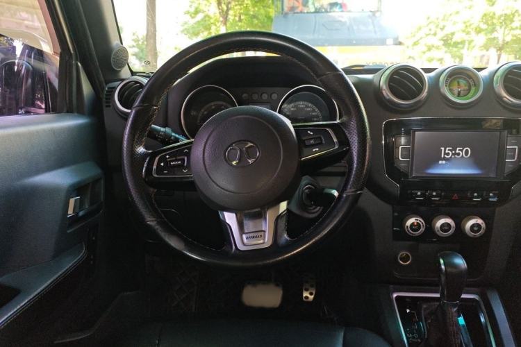 Used BAIC Off-Road BJ40 2016 40L 2.3T Automatic All-Wheel Drive Premium Edition Steering Wheel