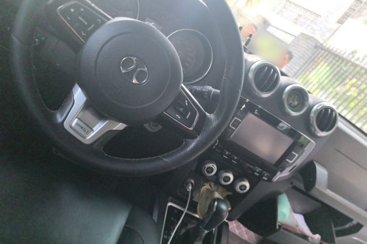 Used BAIC Off-Road BJ40 2016 40L 2.3T Automatic All-Wheel Drive Premium Edition Steering Wheel