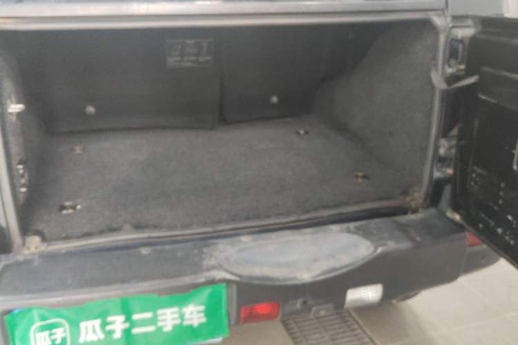 Used BAIC Off-Road BJ40 2016 2.3T Automatic Four-Wheel Drive Premium Edition Trunk