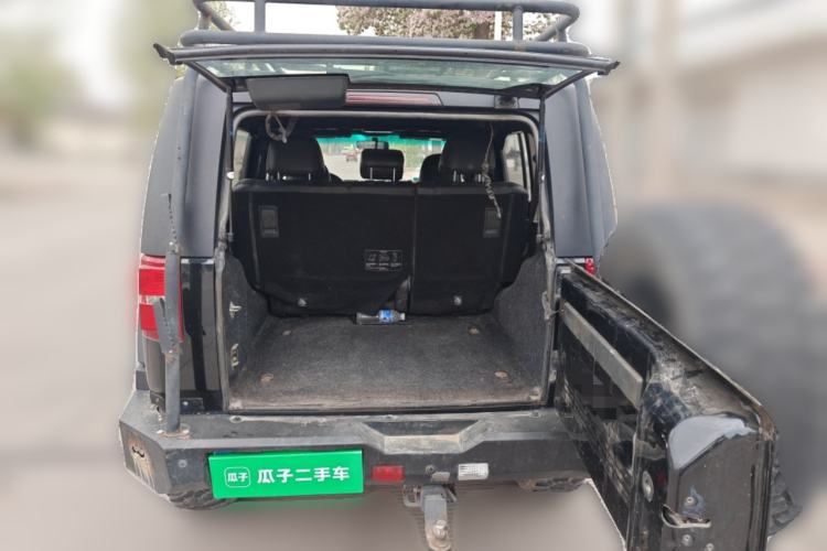 Used BAIC Off-Road BJ40 2016 40L 2.3T Automatic All-Wheel Drive Premium Edition Trunk