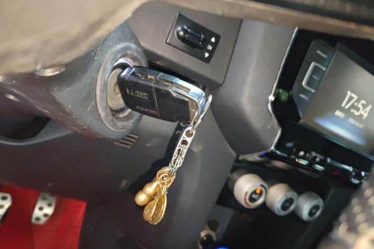 Used BAIC Off-Road BJ40 2016 40L 2.3T Automatic All-Wheel Drive Premium Edition Vehicle Key