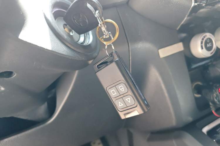 Used BAIC Off-Road BJ40 2016 40L 2.3T Automatic All-Wheel Drive Premium Edition Vehicle Key