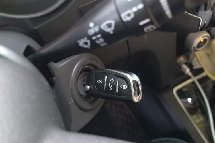 Used BAIC Off-Road BJ40 2016 40L 2.3T Automatic All-Wheel Drive Premium Edition Vehicle Key