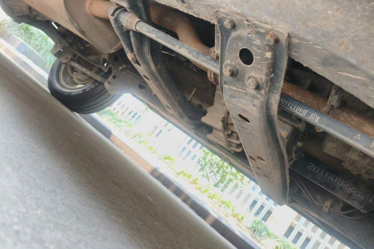 Used BAIC Off-Road BJ40 2016 2.0T Manual Four-Wheel Drive Prestige Edition Chassis Front Right