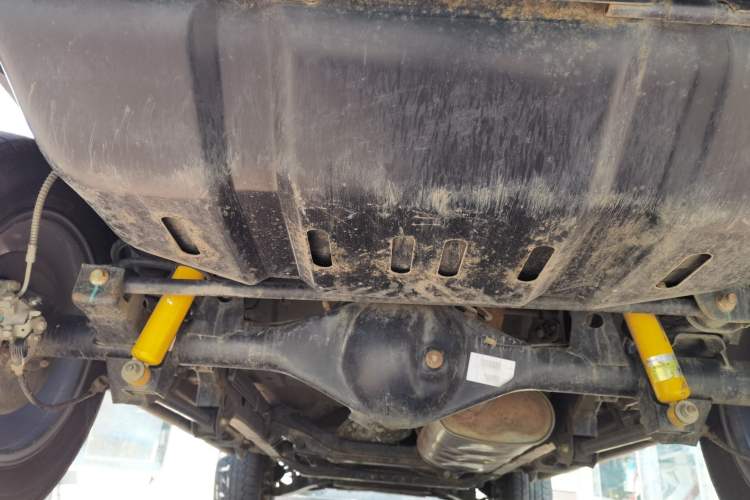Used BAIC Off-Road BJ40 2016 40L 2.0T Manual All-Wheel Drive Prestige Edition Chassis Rear