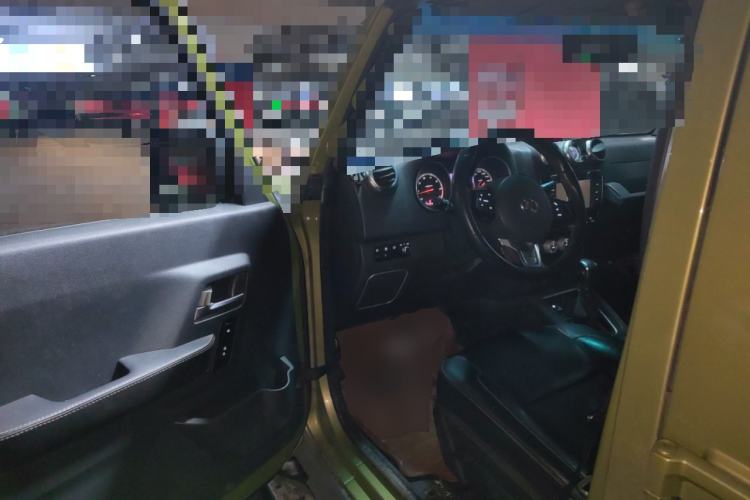 Used BAIC Off-Road BJ40 2016 40L 2.3T Automatic All-Wheel Drive Premium Edition Driver Seat