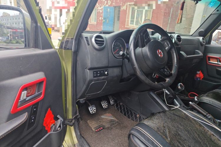 Used BAIC Off-Road BJ40 2016 40L 2.3T Manual All-Wheel Drive Prestige Edition Driver Seat
