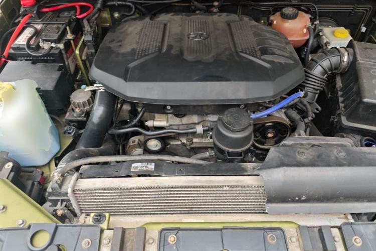 Used BAIC Off-Road BJ40 2016 40L 2.3T Automatic All-Wheel Drive Premium Edition Engine Bay