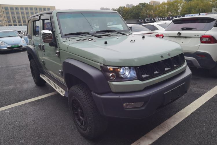 Used BAIC Off-Road BJ40 2016 40L 2.3T Automatic Two-Wheel Drive Prestige Edition Exterior 1