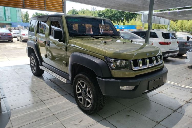 Used BAIC Off-Road BJ40 2016 40L 2.3T Automatic All-Wheel Drive Premium Edition Exterior 1