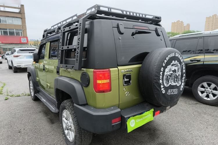 Used BAIC Off-Road BJ40 2016 40L 2.0T Manual All-Wheel Drive Prestige Edition Exterior 2