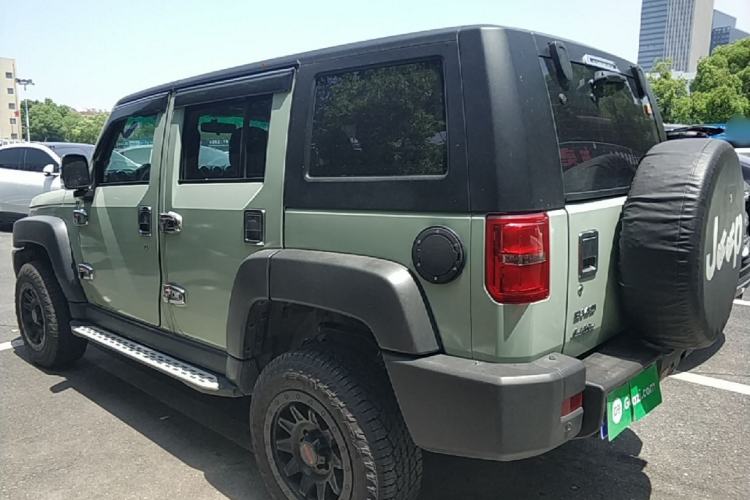 Used BAIC Off-Road BJ40 2016 40L 2.3T Automatic Two-Wheel Drive Prestige Edition Exterior 2