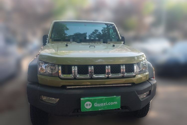 Used BAIC Off-Road BJ40 2016 40L 2.0T Manual All-Wheel Drive Prestige Edition Front