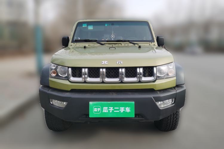Used BAIC Off-Road BJ40 2016 40L 2.0T Manual All-Wheel Drive Prestige Edition Front
