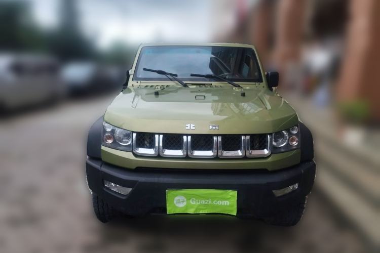 Used BAIC Off-Road BJ40 2016 40L 2.0T Manual All-Wheel Drive Prestige Edition Front