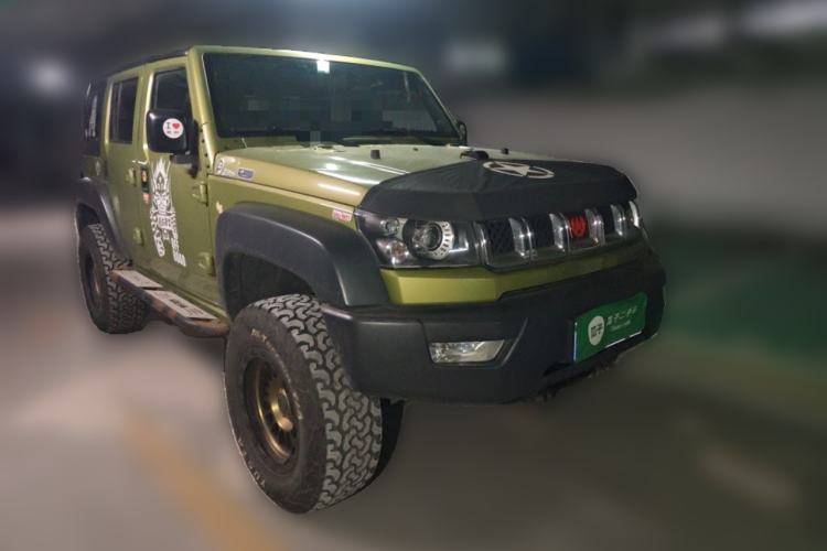 Used BAIC Off-Road BJ40 2016 40L 2.0T Manual All-Wheel Drive Prestige Edition Front Right 45 Deg