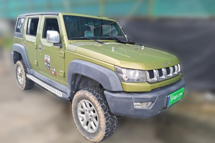 Used BAIC Off-Road BJ40 2016 40L 2.0T Manual All-Wheel Drive Prestige Edition Front Right 45 Deg