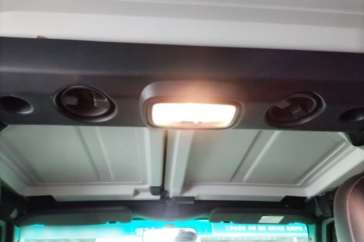 Used BAIC Off-Road BJ40 2016 40L 2.3T Automatic All-Wheel Drive Premium Edition Headliner