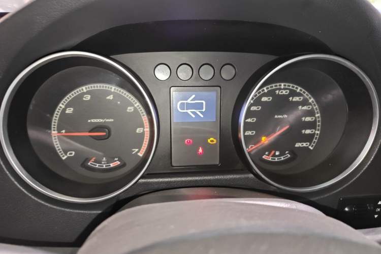 Used BAIC Off-Road BJ40 2016 40L 2.3T Automatic All-Wheel Drive Premium Edition Instrument Cluster