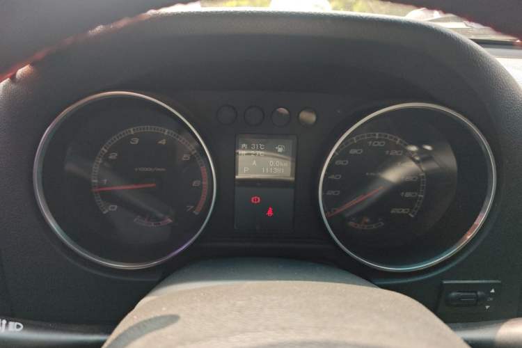 Used BAIC Off-Road BJ40 2016 40L 2.3T Automatic All-Wheel Drive Premium Edition Instrument Cluster