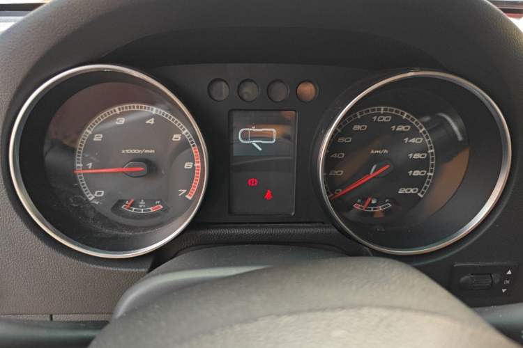 Used BAIC Off-Road BJ40 2016 40L 2.3T Automatic All-Wheel Drive Premium Edition Instrument Cluster