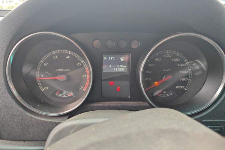 Used BAIC Off-Road BJ40 2016 40L 2.3T Manual All-Wheel Drive Prestige Edition Instrument Cluster
