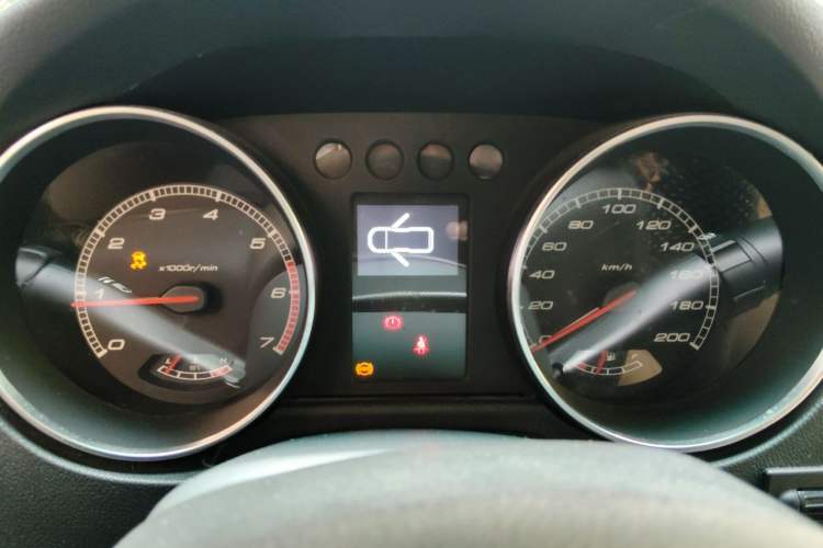 Used BAIC Off-Road BJ40 2016 40L 2.3T Automatic All-Wheel Drive Premium Edition Instrument Cluster