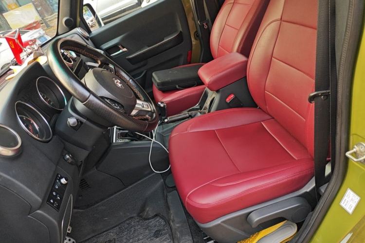 Used BAIC Off-Road BJ40 2016 40L 2.3T Automatic All-Wheel Drive Premium Edition Left Front Seat