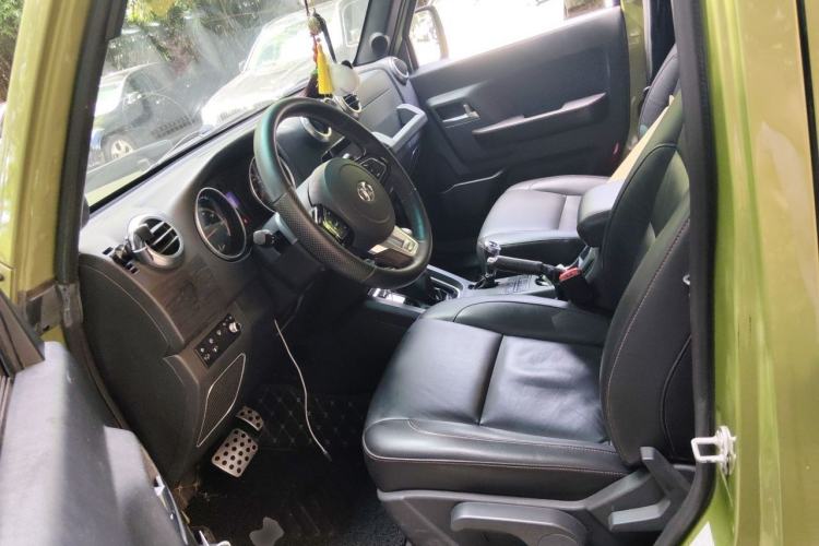 Used BAIC Off-Road BJ40 2016 40L 2.3T Automatic All-Wheel Drive Premium Edition Left Front Seat
