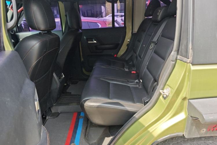 Used BAIC Off-Road BJ40 2016 40L 2.3T Automatic All-Wheel Drive Premium Edition Left Rear Seat