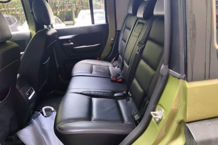 Used BAIC Off-Road BJ40 2016 40L 2.3T Automatic All-Wheel Drive Premium Edition Left Rear Seat