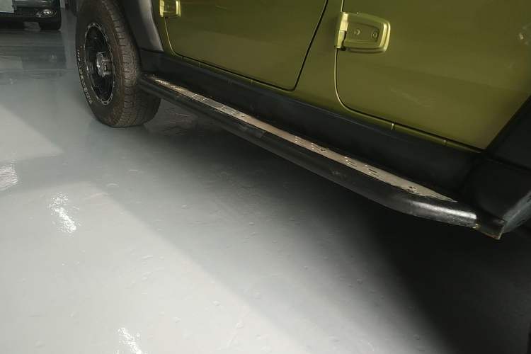 Used BAIC Off-Road BJ40 2016 40L 2.3T Automatic All-Wheel Drive Premium Edition Left Side Sill