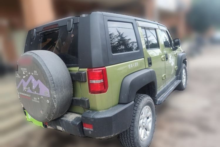 Used BAIC Off-Road BJ40 2016 40L 2.0T Manual All-Wheel Drive Prestige Edition Rear Right 45 Deg