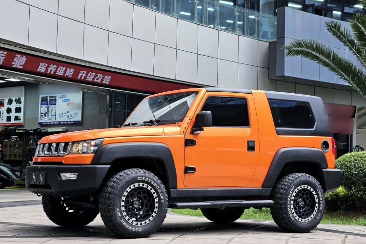 Used BAIC Off-Road BJ40 2016 2.0T Manual Four-Wheel Drive Prestige Edition Exterior 1