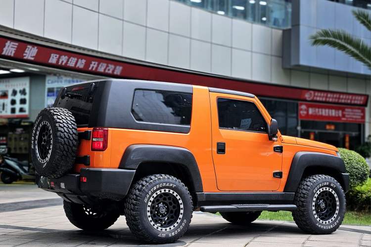Used BAIC Off-Road BJ40 2016 2.0T Manual Four-Wheel Drive Prestige Edition Exterior 5