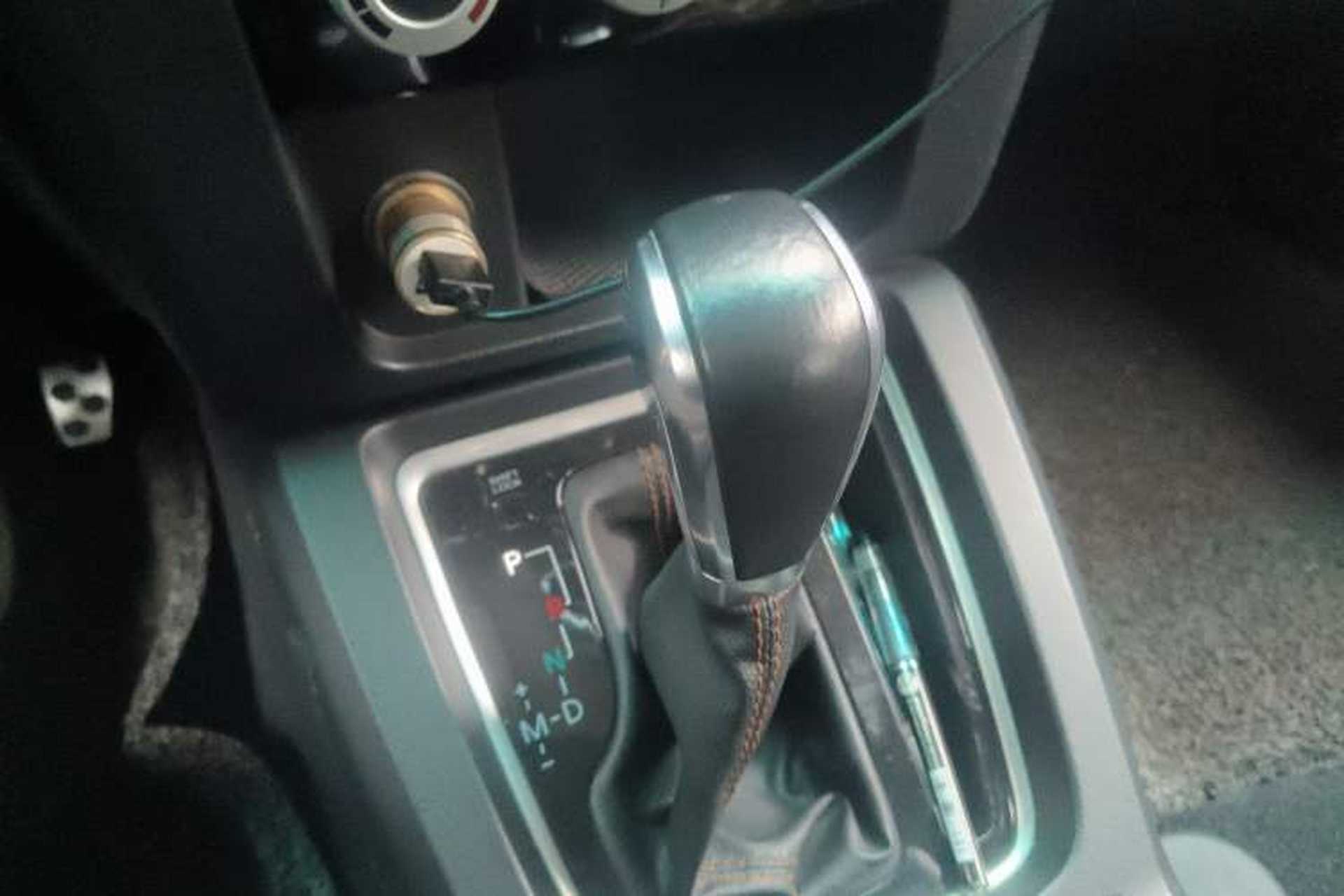 Used BAIC Off-Road BJ40 2016 40L 2.3T Automatic All-Wheel Drive Premium Edition Gear Lever