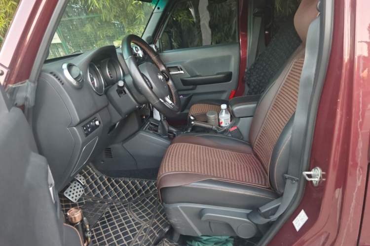 Used BAIC Off-Road BJ40 2016 40L 2.3T Automatic All-Wheel Drive Premium Edition Left Front Seat